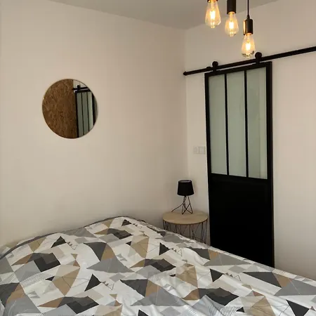 Appartement Paisible Dans Jolie Cour Interieure Caen